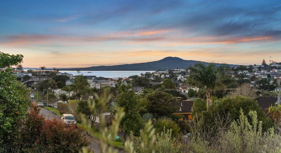 at 31 Sylvia Road, Saint Heliers, Auckland City, Auckland