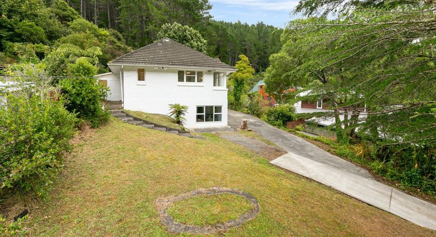  at 60 Elmslie Road, Pinehaven, Upper Hutt