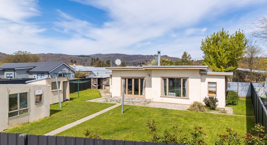  at 36 Killarney Street, Alexandra