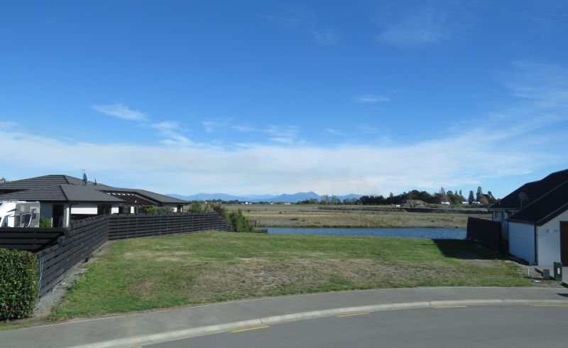  at 19 Waterton Point, Huntingdon, Ashburton