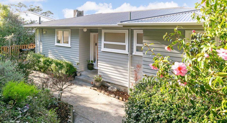  at 137 Ruskin Road, Newlands, Wellington, Wellington