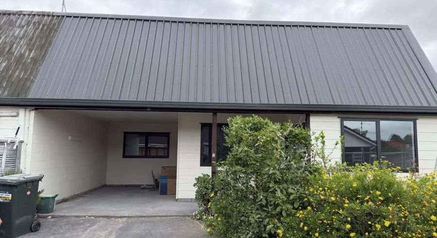  at 2/24 Longford Street, Mount Wellington, Auckland City, Auckland