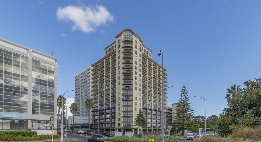  at 6D/18 Ronwood Avenue, Manukau, Manukau City, Auckland