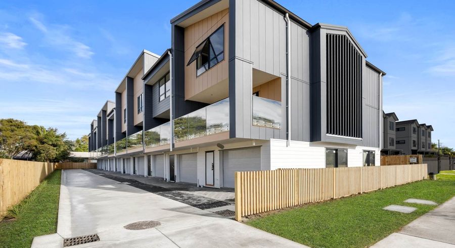  at Lot 10/6 Robertson Road, Ranui, Waitakere City, Auckland