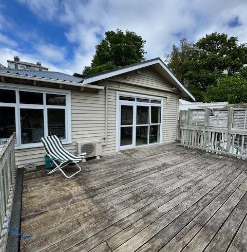  at 90 Nairn Street, Mount Cook, Wellington