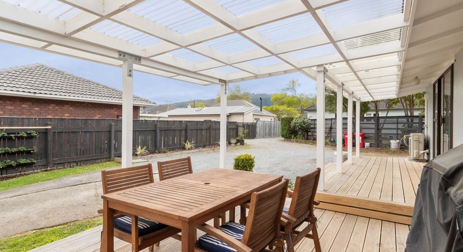  at 9A Heretaunga Square, Silverstream, Upper Hutt