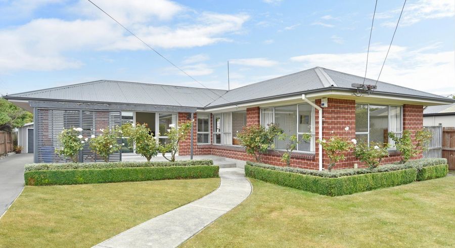  at 4 Mcfaddens Road, St Albans, Christchurch