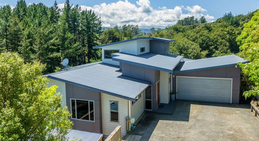  at 11 Marua Palm Grove, Timberlea, Upper Hutt