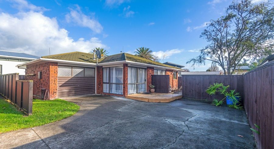  at 9A Rolleston Street, Hokowhitu, Palmerston North
