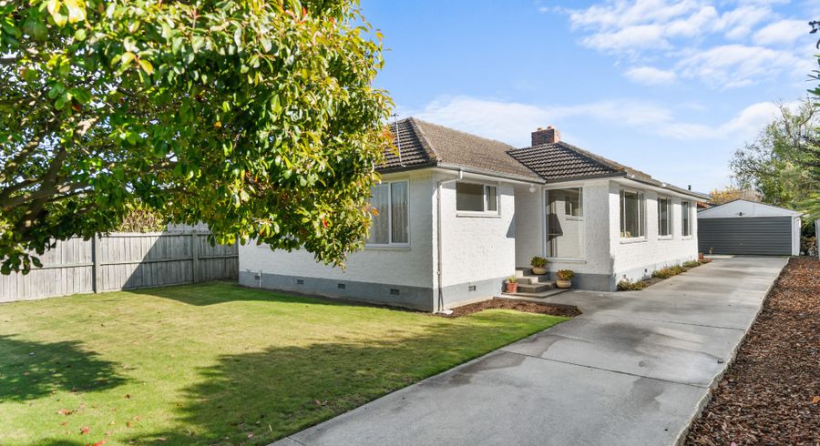  at 33 Wilton Crescent, Bishopdale, Christchurch City, Canterbury