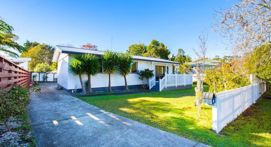  at 53 Blakeborough Drive, Forrest Hill, North Shore City, Auckland