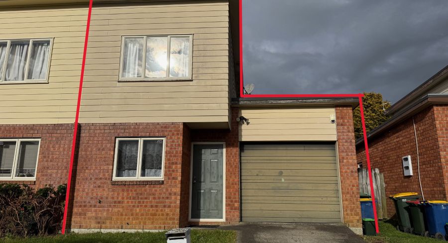  at 10 Brashier Circle, Sunnyvale, Auckland