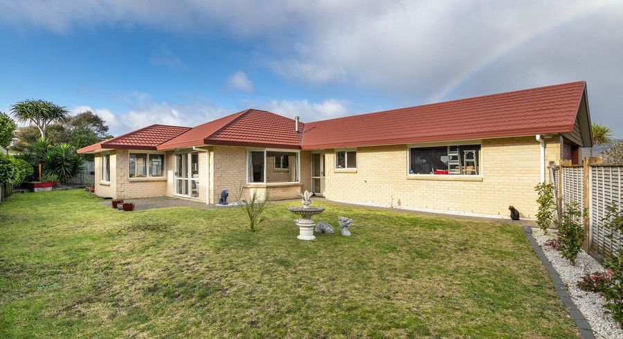  at 29 Leanne Way, Waikanae Beach, Waikanae