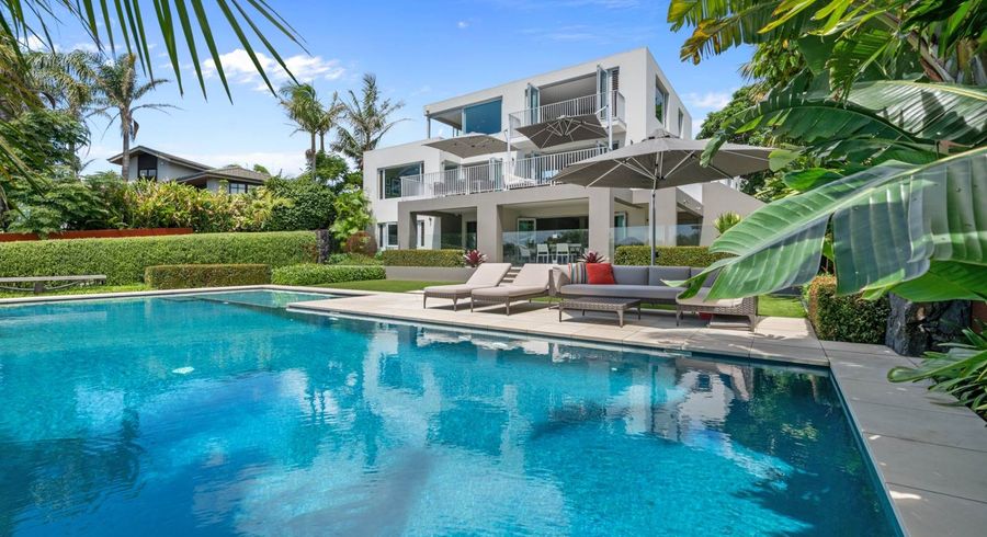  at 39 Rock Isle Road, Waiake, North Shore City, Auckland