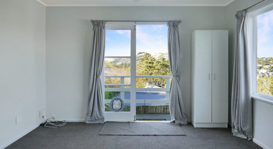  at 34 Stewart Drive, Newlands, Wellington, Wellington