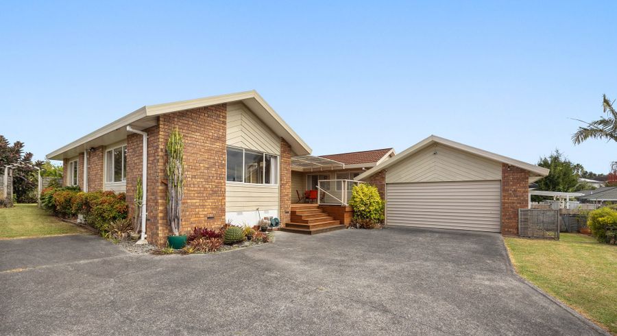  at 16 Harbour Lights Close, West Harbour, Waitakere City, Auckland