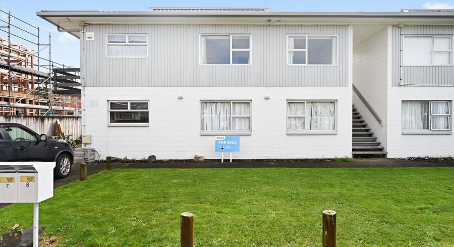  at 8/15 Coates Street, Hamilton East, Hamilton, Waikato