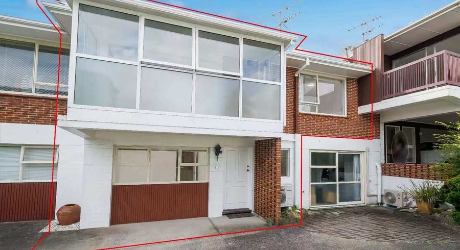 at 2/1 Rahiri Road, Mount Eden, Auckland City, Auckland