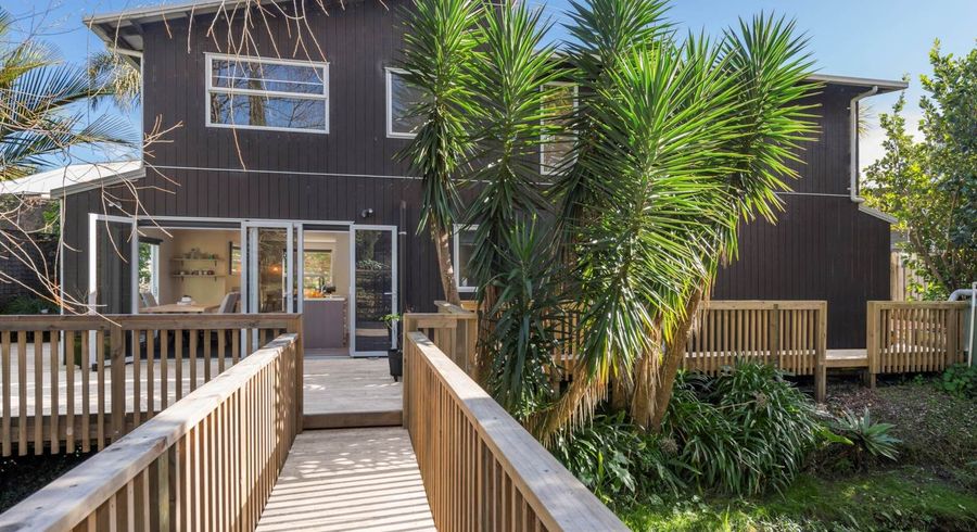  at 12 Blakewell Place, Beachlands, Manukau City, Auckland