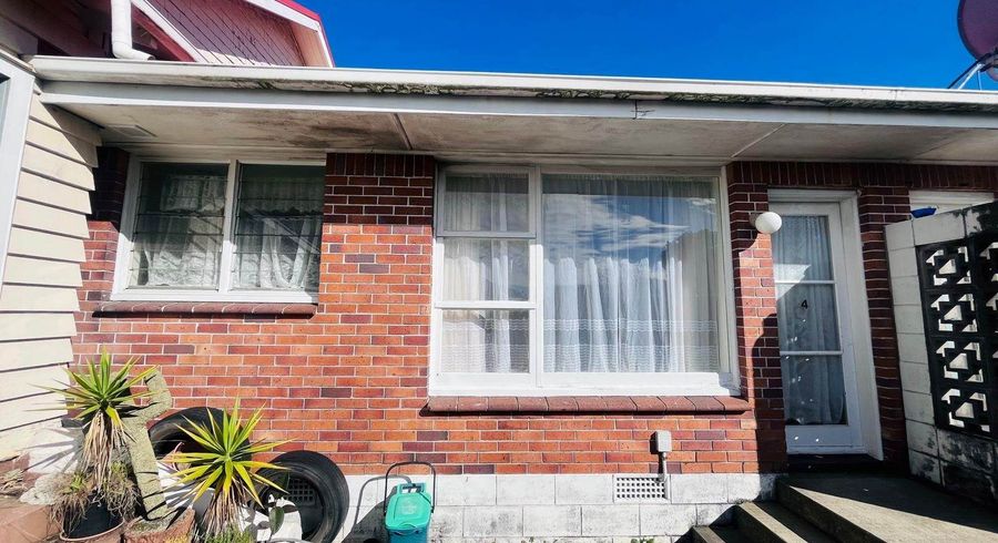  at 4/84 Nikau Road, Otahuhu, Auckland City, Auckland