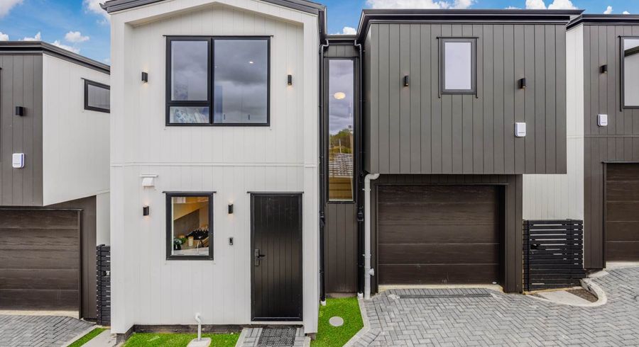  at 41C Angelo Avenue, Howick, Manukau City, Auckland