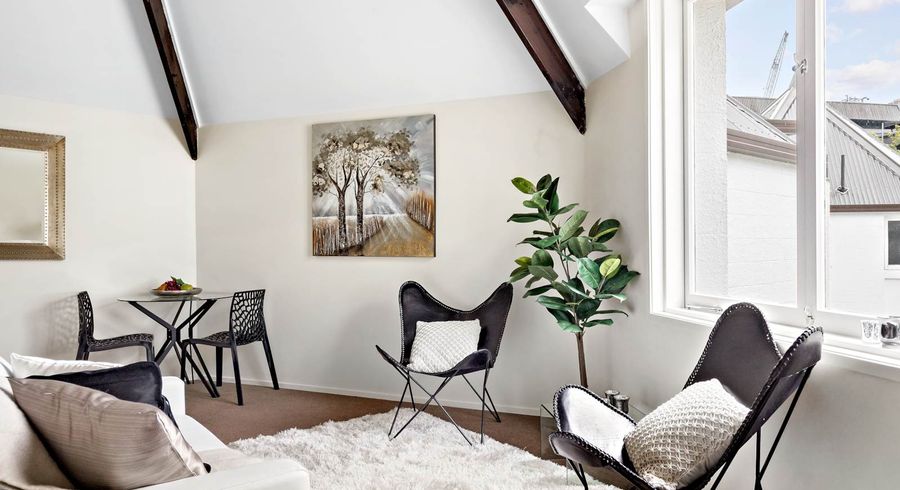  at 5J Boyle Crescent, Grafton, Auckland