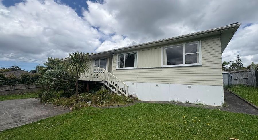  at 52 Aeroview Drive, Beach Haven, North Shore City, Auckland