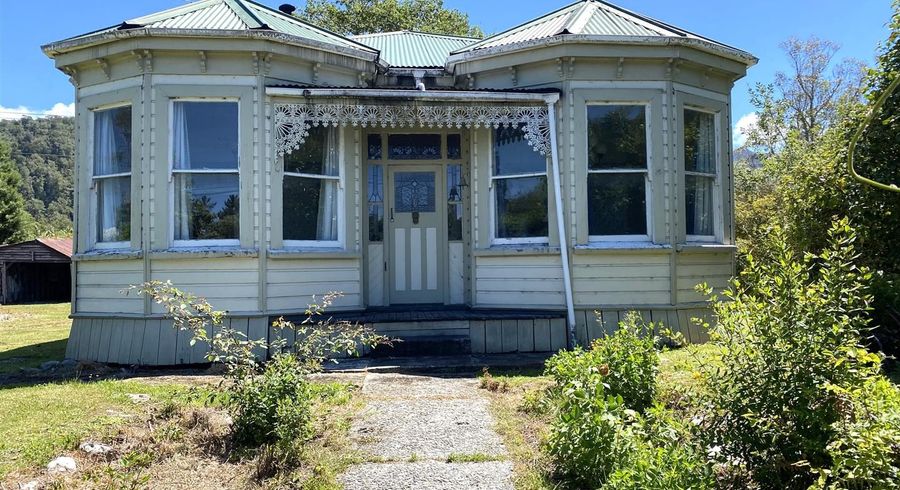  at 131 Main Road, Blackball, Greymouth