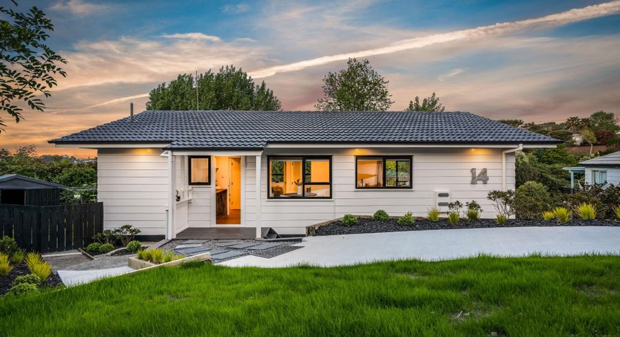 at 14 Landsdale Place, Massey, Waitakere City, Auckland