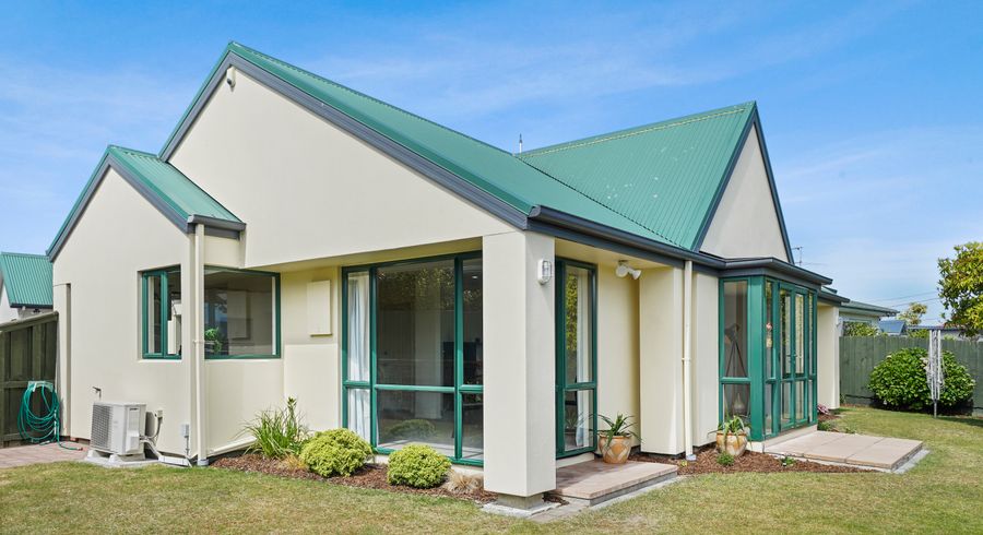  at 34 Beckford Road, Saint Martins, Christchurch