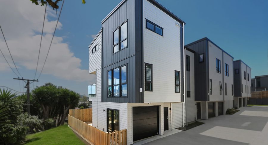  at 8/35 Ryburn Road, Mount Wellington, Auckland City, Auckland