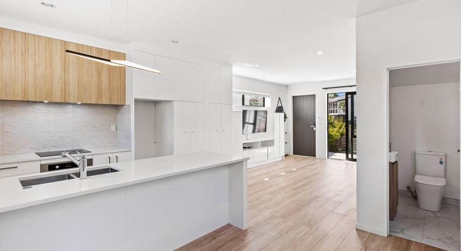  at 4A Trengove Place, West Harbour, Waitakere City, Auckland