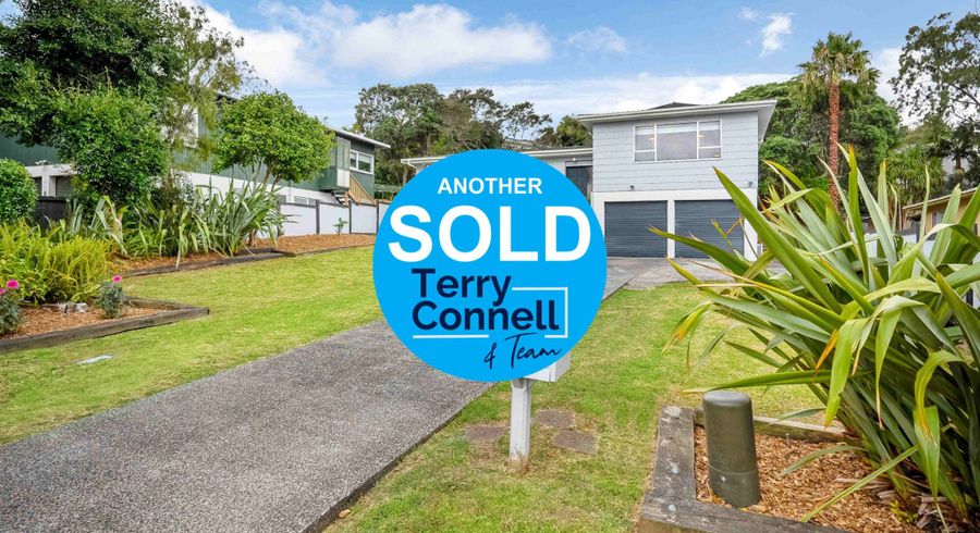  at 53 Lynden Avenue, Hillcrest, Auckland