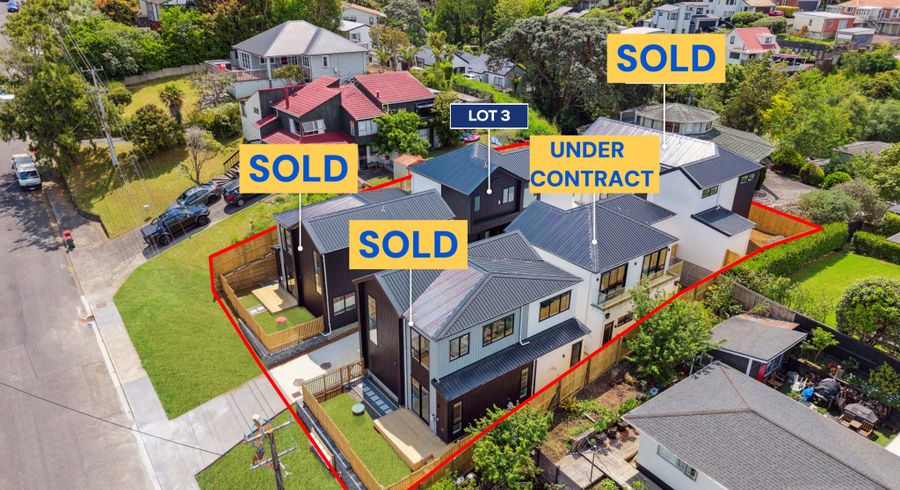  at 36 Hoskins Avenue, Hillsborough, Auckland City, Auckland
