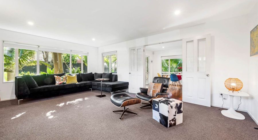  at 2/12 Wolsley Avenue, Milford, North Shore City, Auckland