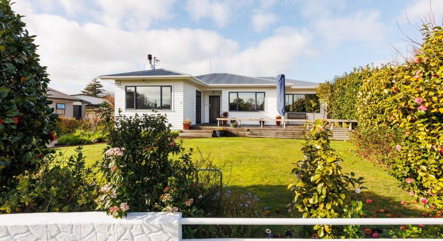  at 16 St Albans Avenue, Hokowhitu, Palmerston North