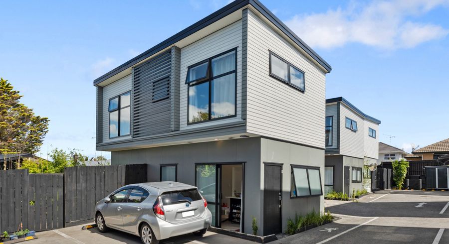  at 6/24 Andrew Road, Howick, Manukau City, Auckland