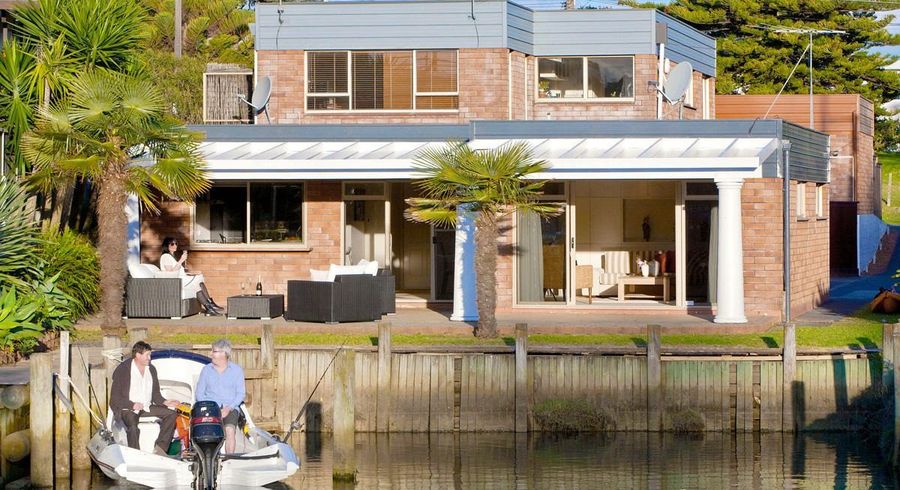  at 3/3 Omana Road, Milford, Auckland