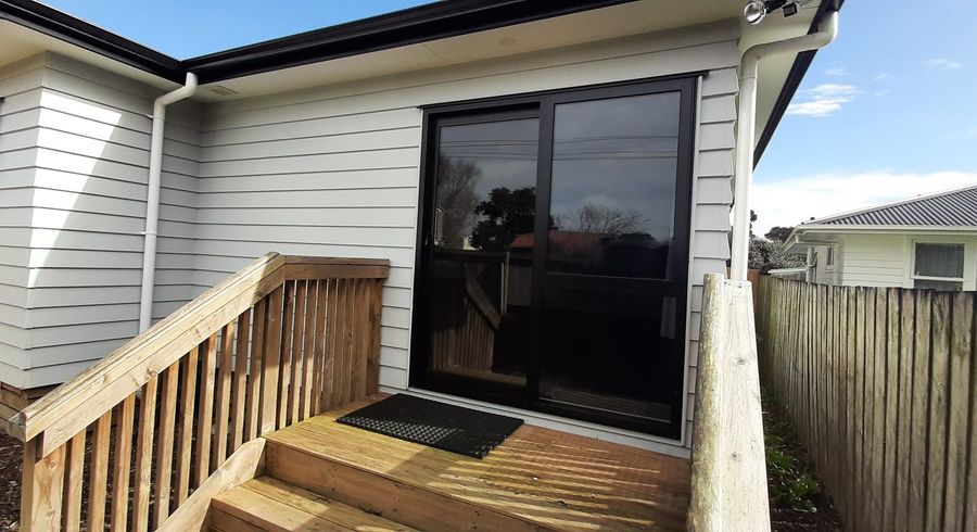  at 14 Ivon Road, Otara, Auckland