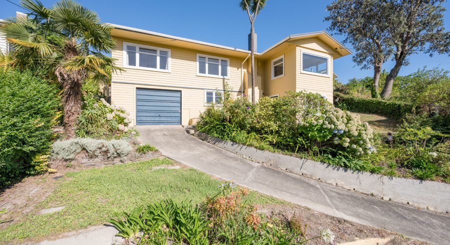  at 16 Thompson Terrace, Toi Toi, Nelson, Nelson / Tasman