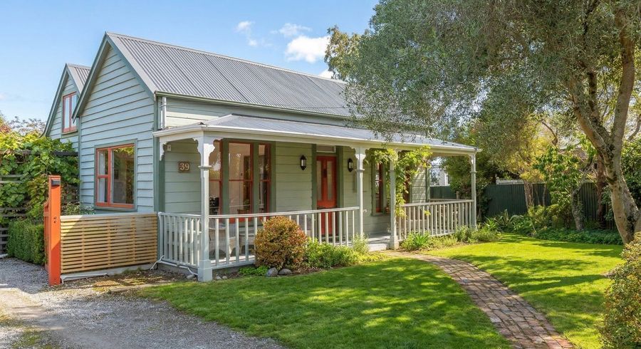 at 39 Main Street, Greytown