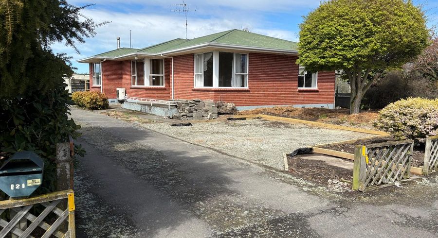  at 121  Thomson Street, Tinwald, Ashburton, Canterbury