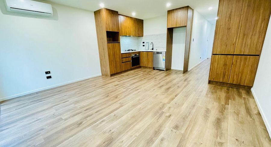  at 5/2 Donnell Avenue, Favona, Manukau City, Auckland