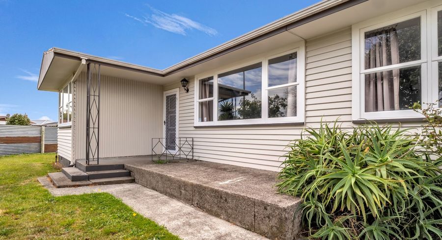  at 1 Dampier Ave, Awapuni, Palmerston North, Manawatu / Whanganui