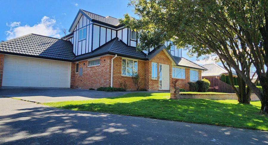 at 49 Chesterfield Mews, Avonhead, Christchurch City, Canterbury