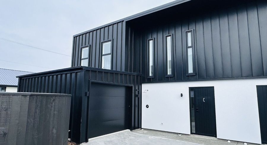  at 164C Marine Parade, New Brighton, Christchurch