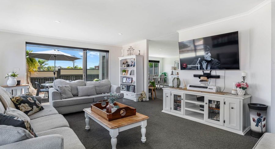  at 24 Bay Street, Red Beach, Red Beach