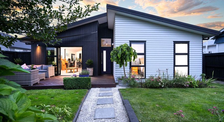  at 160 Stapletons Road, Richmond, Christchurch
