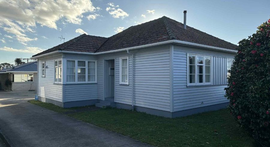 at 206a Coronation Avenue, Welbourn, New Plymouth, Taranaki