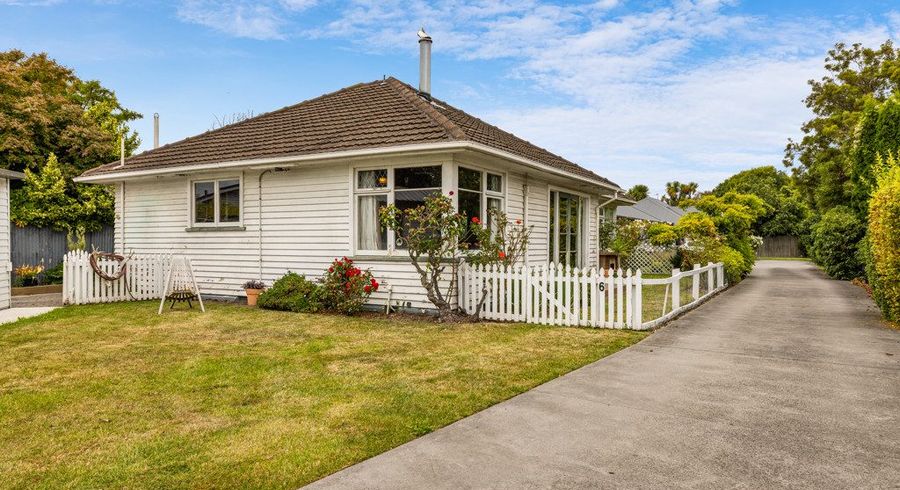  at 6 Pinedale Lane, Linwood, Christchurch